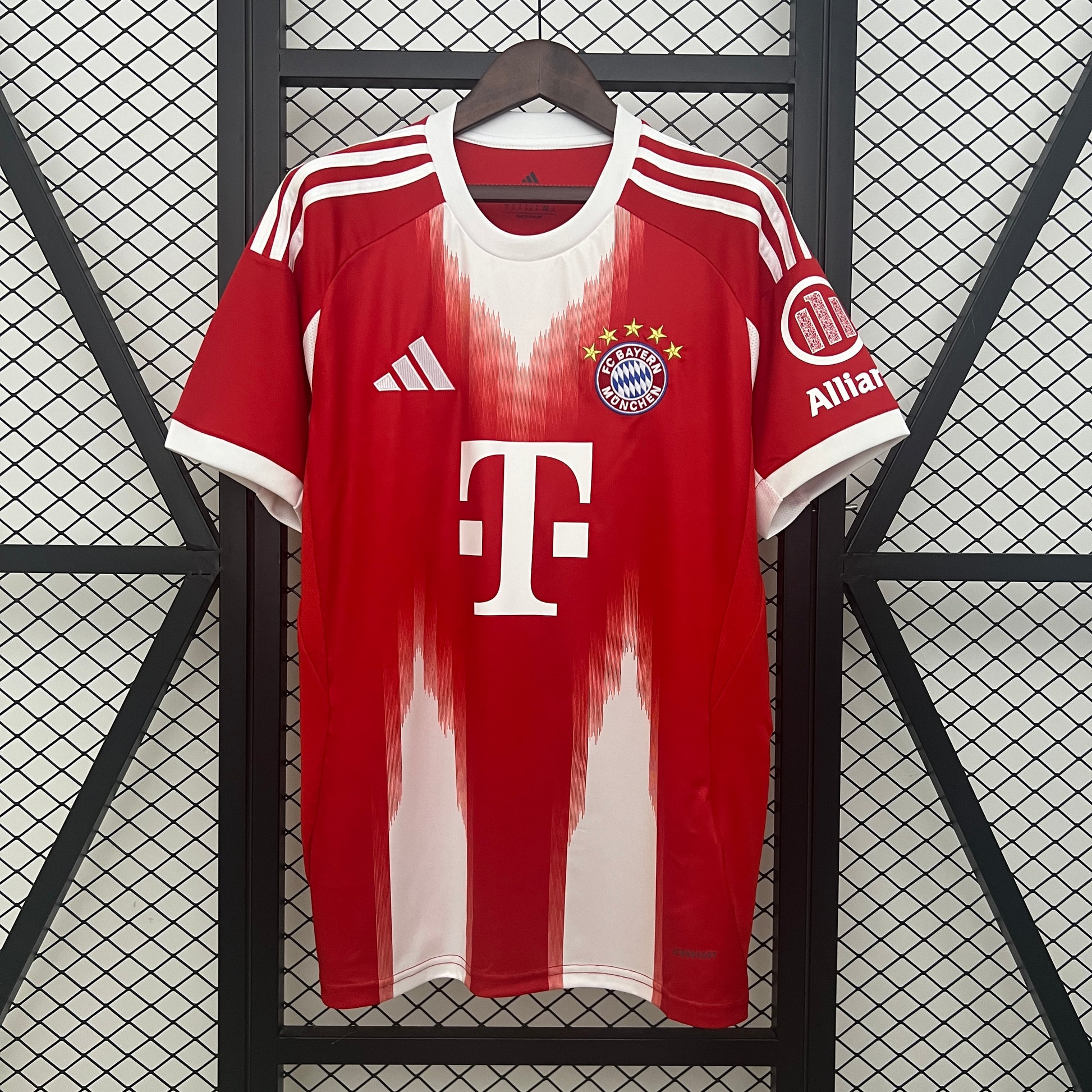 Bayern Munich 2025-26 Home